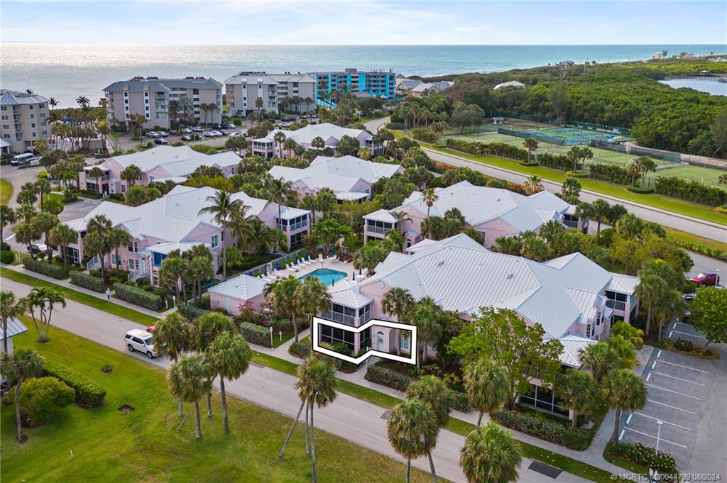 391 NE Plantation Road 213