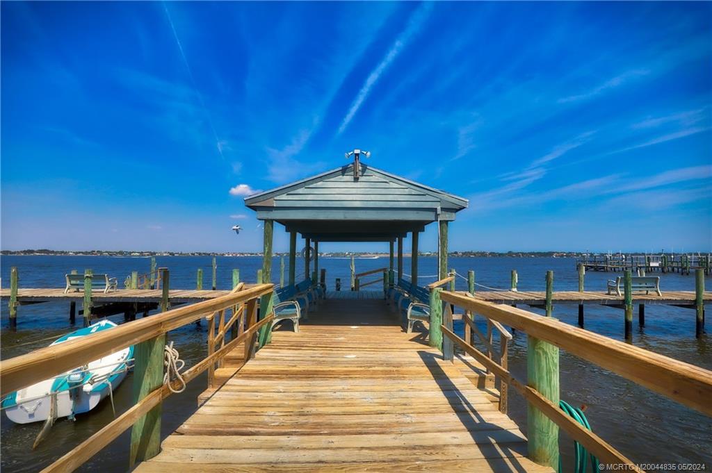 175 SE Saint Lucie Blvd E141