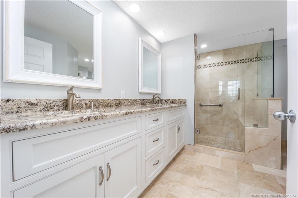 431 NE Plantation Road 713