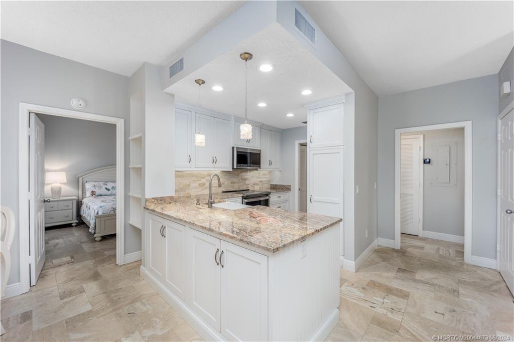 431 NE Plantation Road 713