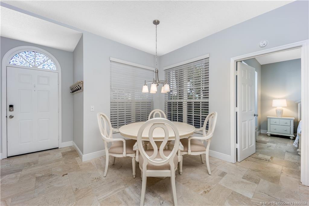 431 NE Plantation Road 713