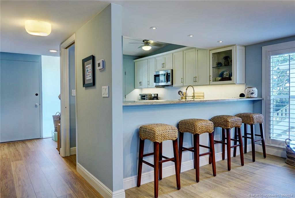 1456 NE Ocean Blvd 4-201