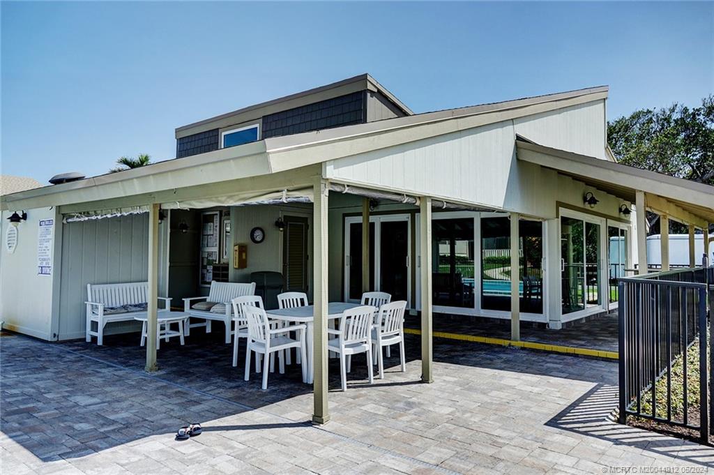 1456 NE Ocean Blvd 4-201