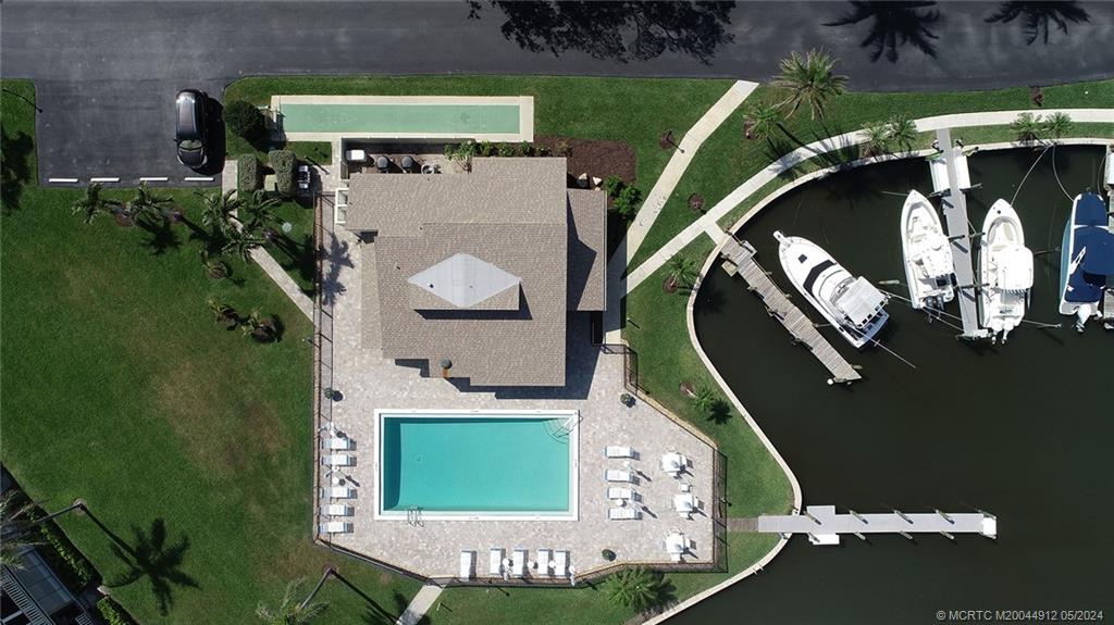 1456 NE Ocean Blvd 4-201