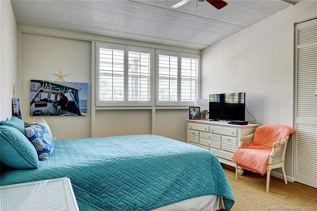 1456 NE Ocean Blvd 4-201