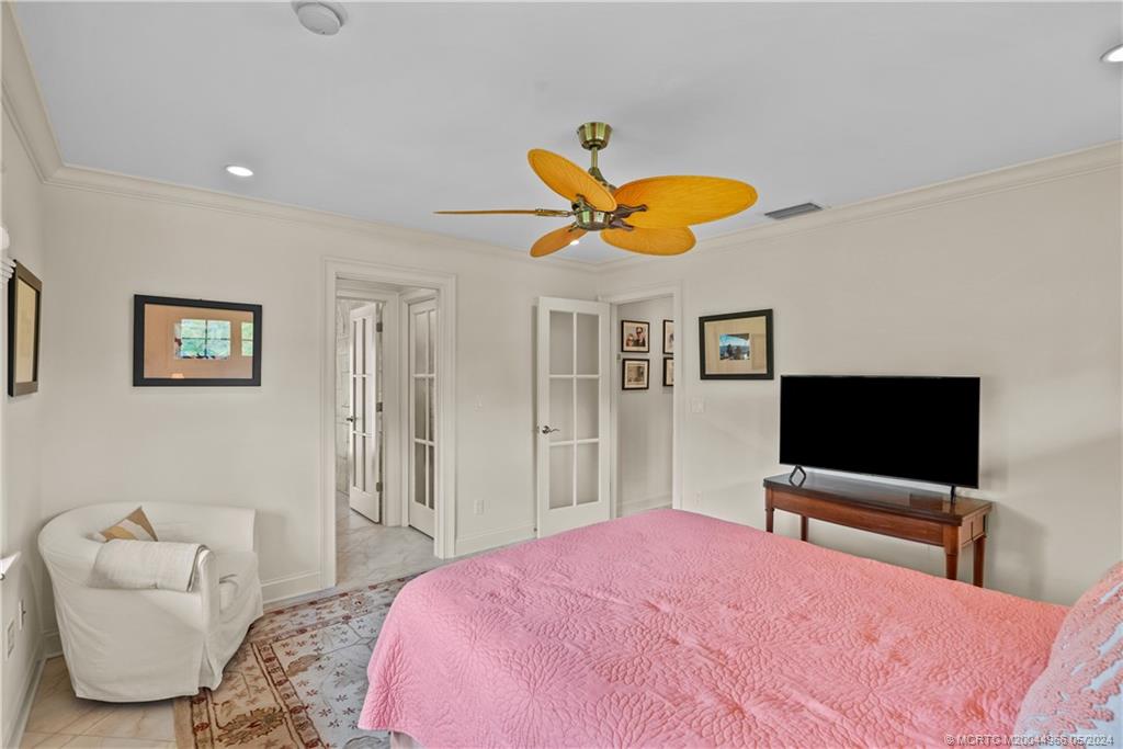 875 NE Stokes Terrace