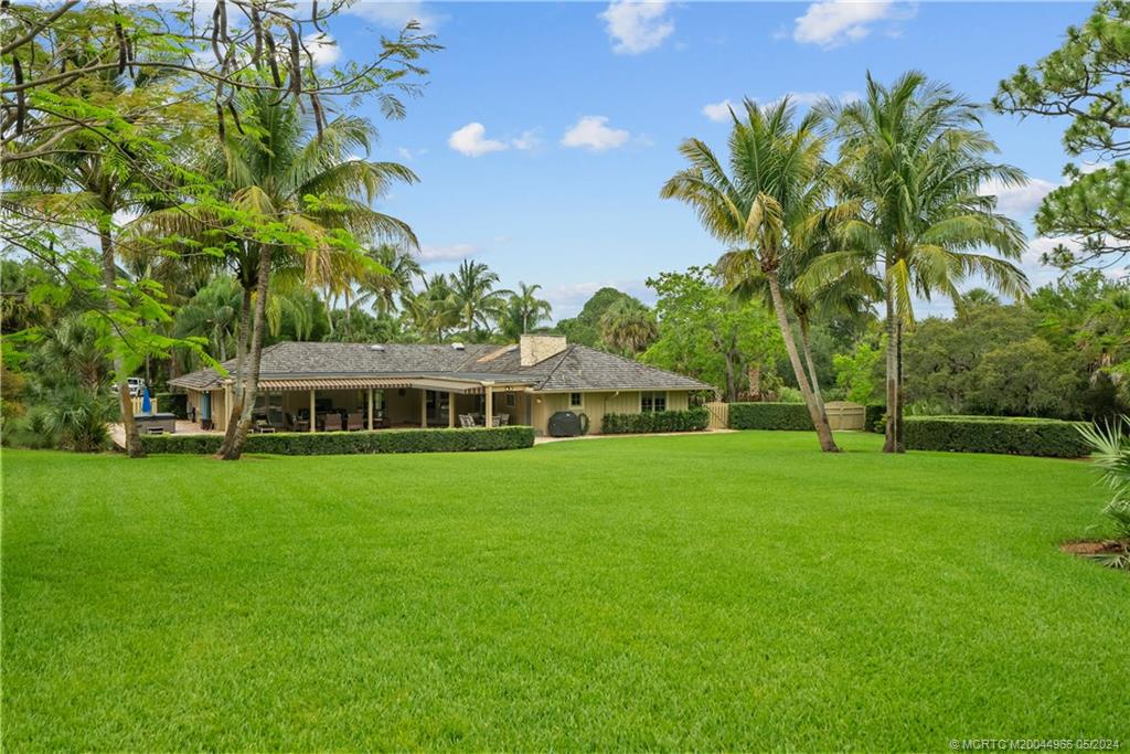 875 NE Stokes Terrace