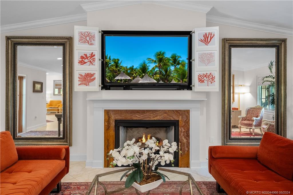 875 NE Stokes Terrace