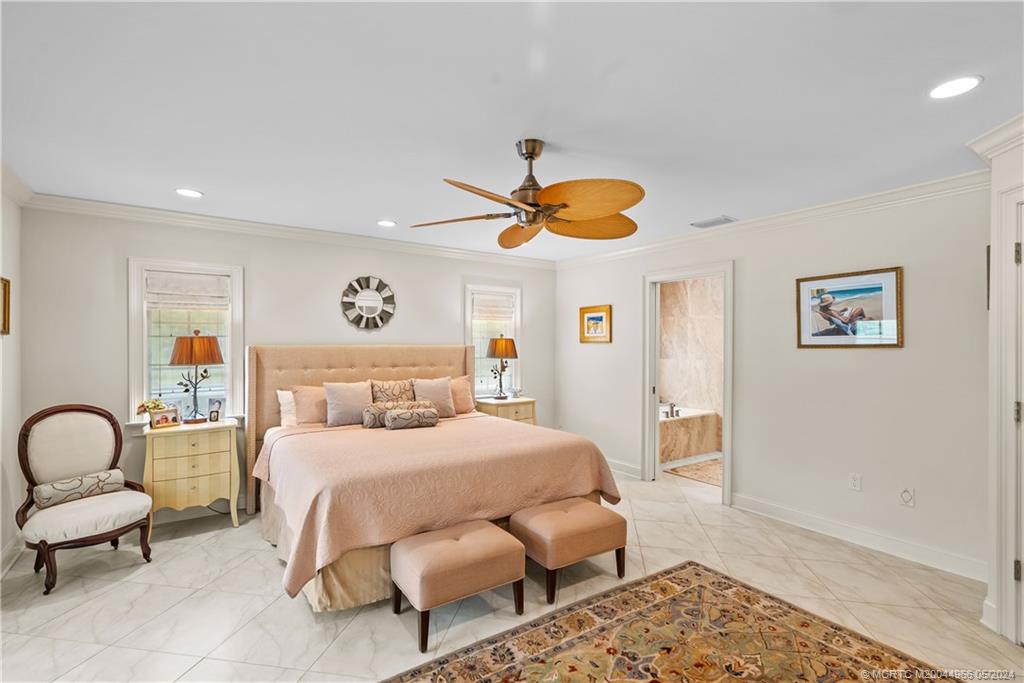 875 NE Stokes Terrace