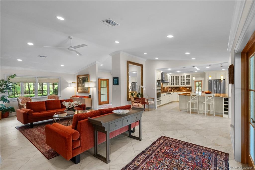 875 NE Stokes Terrace