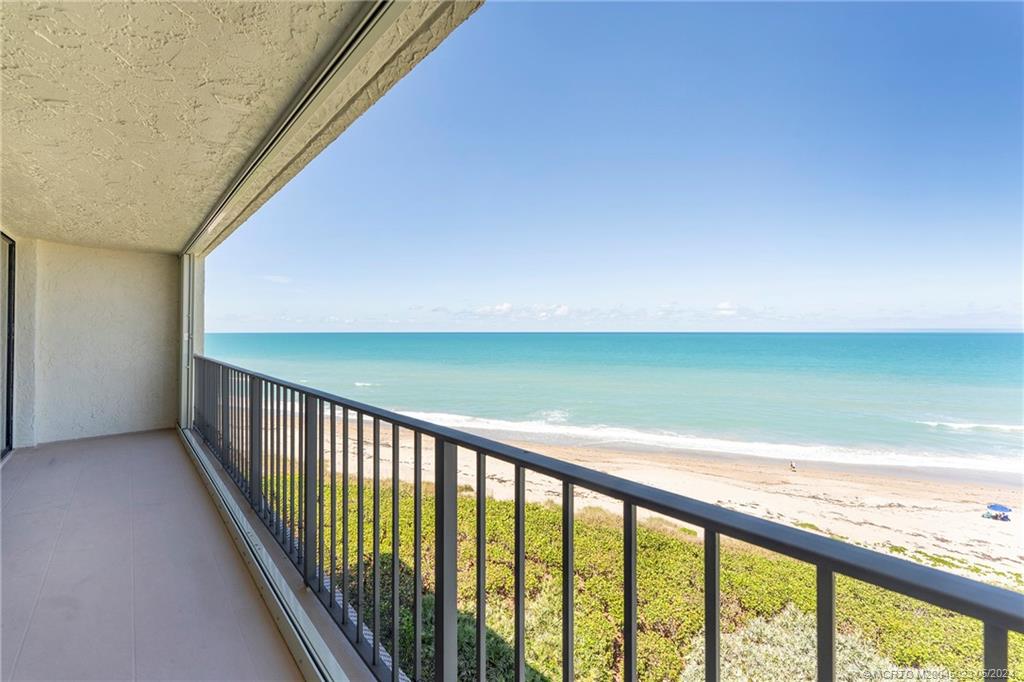 10000 S Ocean Drive 904