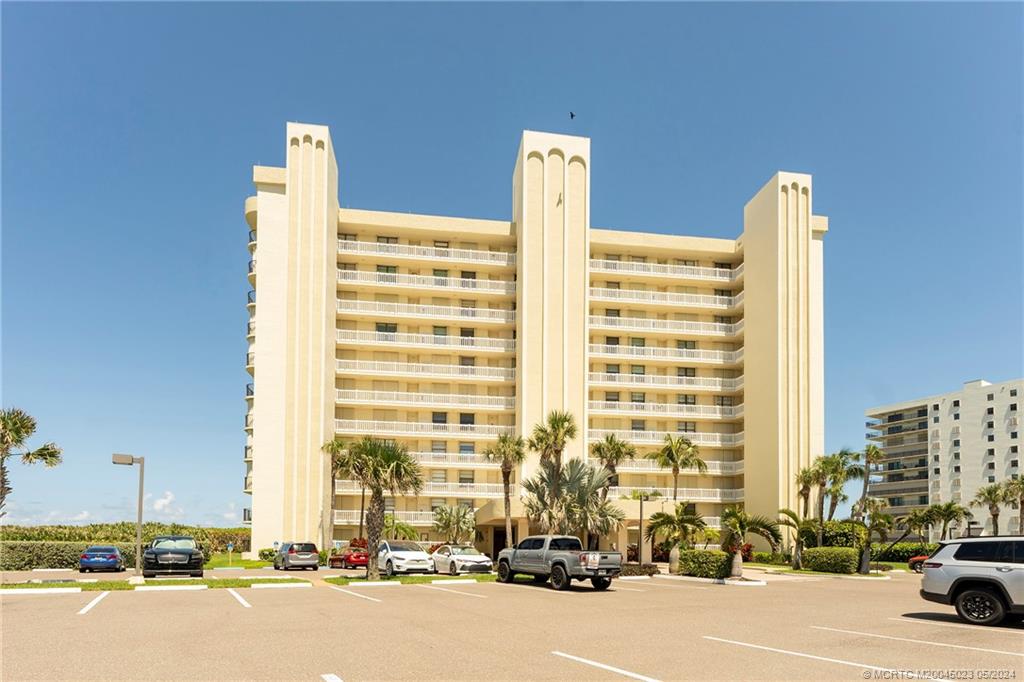 10000 S Ocean Drive 904