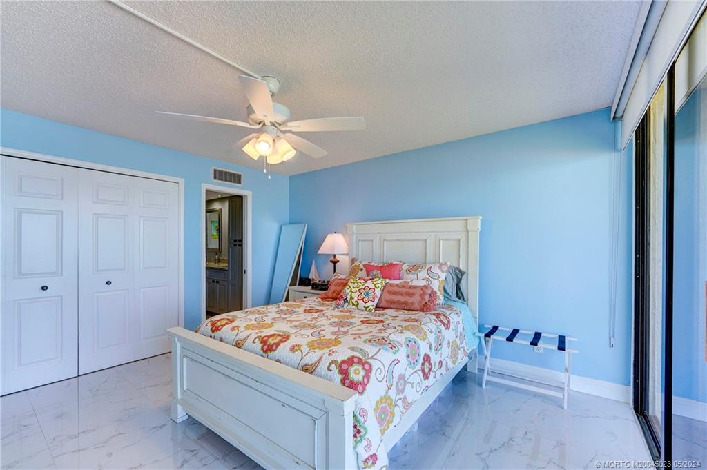 10000 S Ocean Drive 904