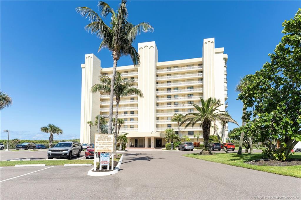 10000 S Ocean Drive 904