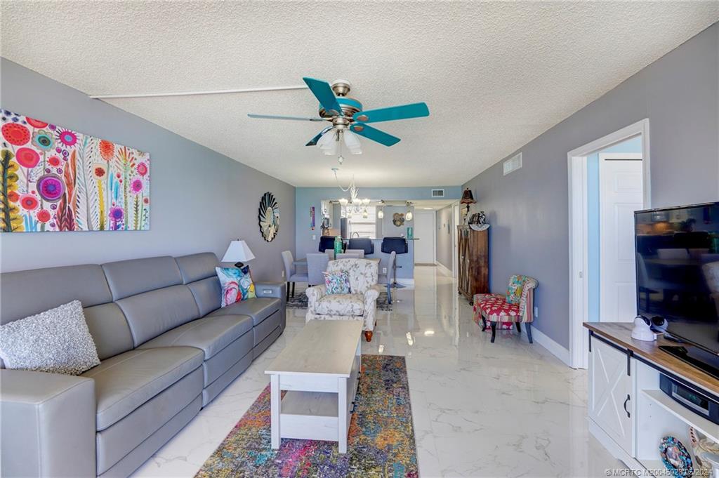 10000 S Ocean Drive 904