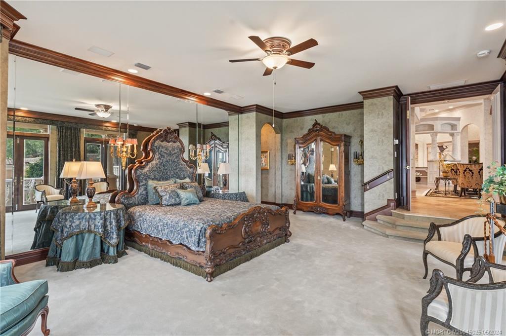 5 NE Lagoon Island Ct