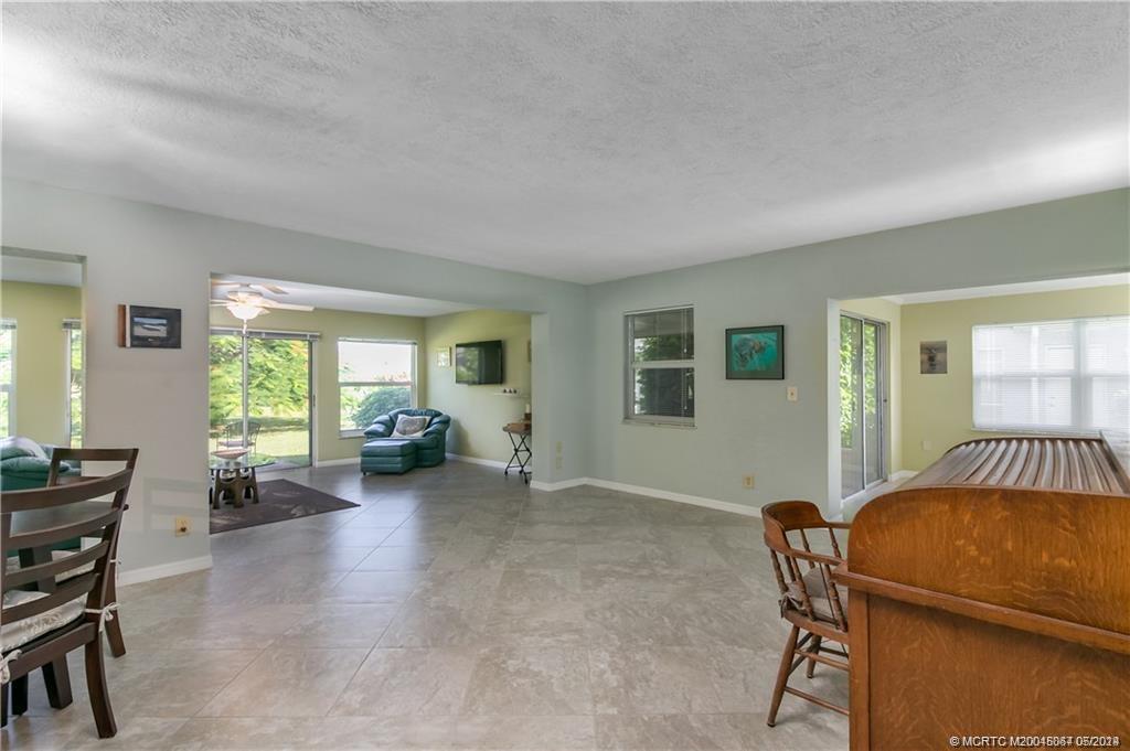 2951 SE Morningside Blvd