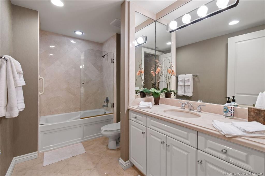 10072 S Ocean Drive 9-N