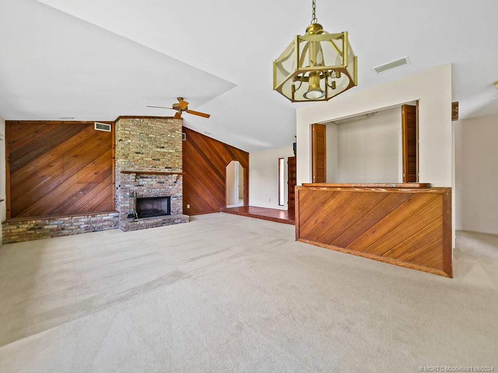 1644 SW Saint Andrews Drive