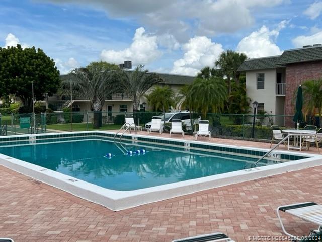 1900 S Kanner Highway 2-103