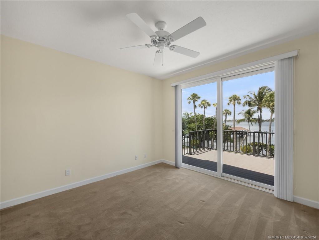 5 Saint Lucie Ct