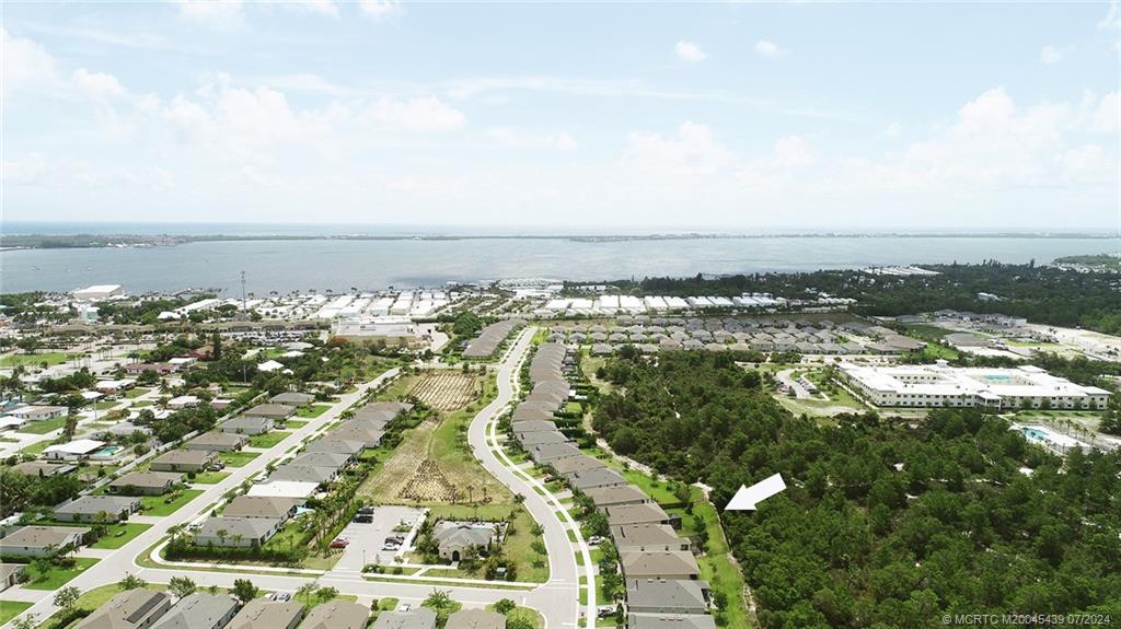 1514 NE White Pine Terrace