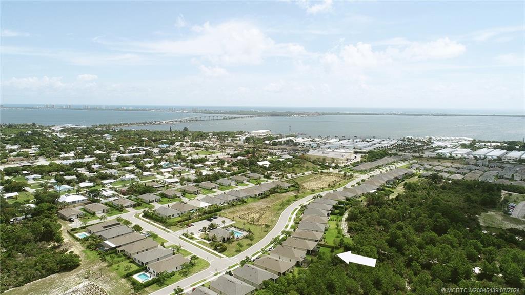 1514 NE White Pine Terrace