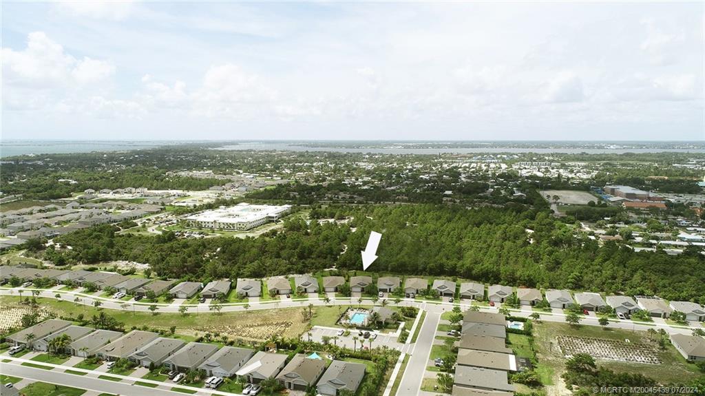 1514 NE White Pine Terrace