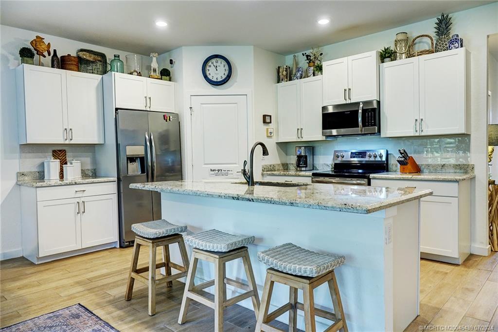 1514 NE White Pine Terrace