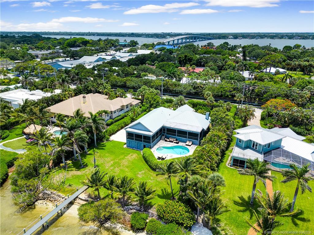 12 N Sewalls Point Road