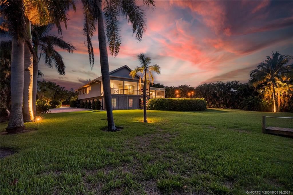 12 N Sewalls Point Road