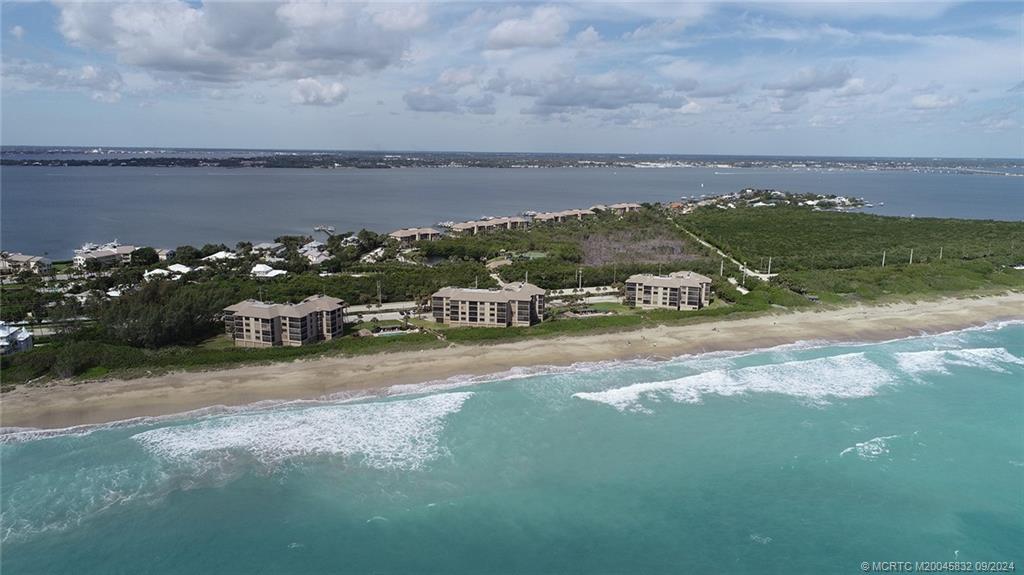 2641 NE Ocean Blvd 103