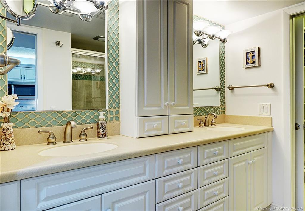 2641 NE Ocean Blvd 103