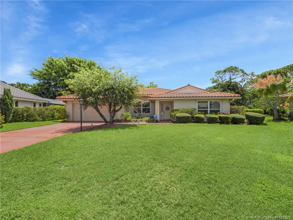 2361 SW Starling Drive