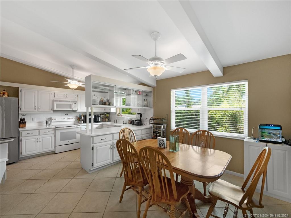 2361 SW Starling Drive