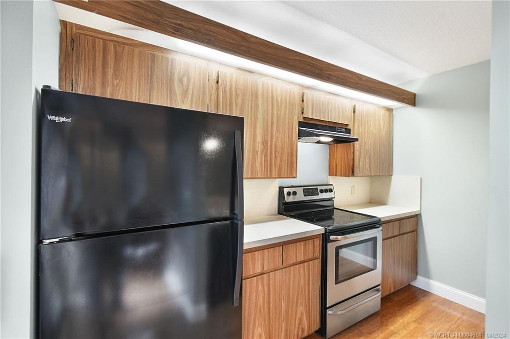 3041 SW Sunset Trace Circle