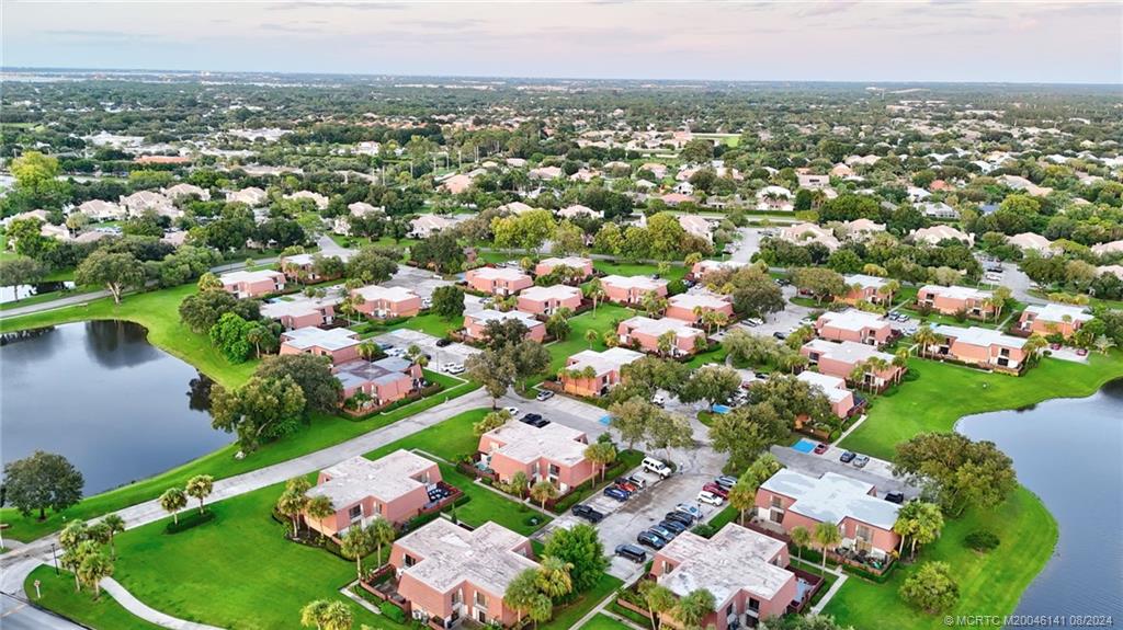 3041 SW Sunset Trace Circle