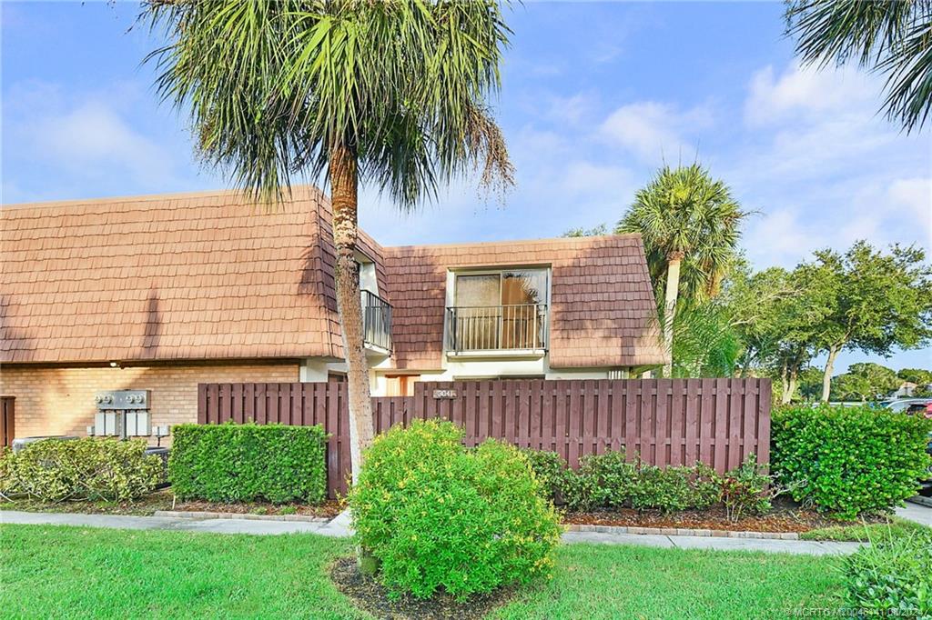3041 SW Sunset Trace Circle