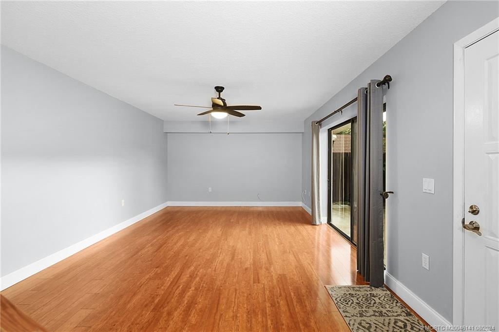 3041 SW Sunset Trace Circle