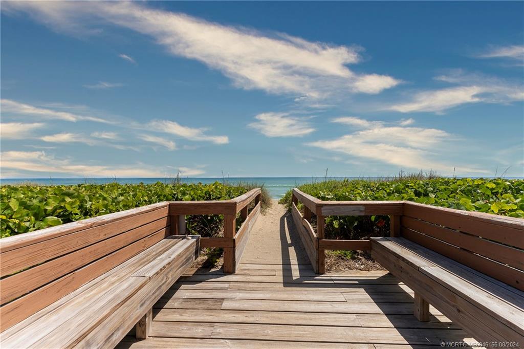 2641 NE Ocean Blvd 106