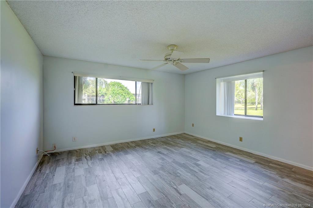 3061 SE Aster Lane 304
