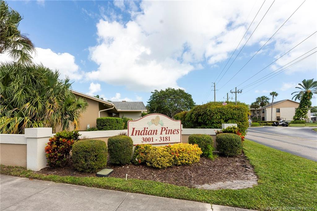 3061 SE Aster Lane 304