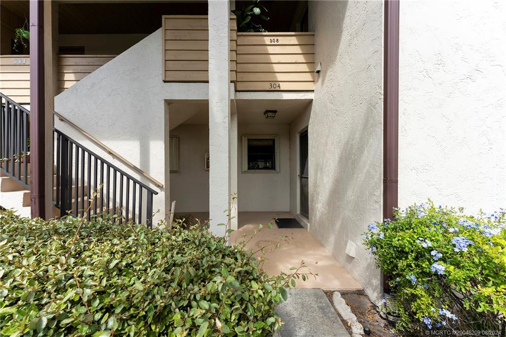 3061 SE Aster Lane 304