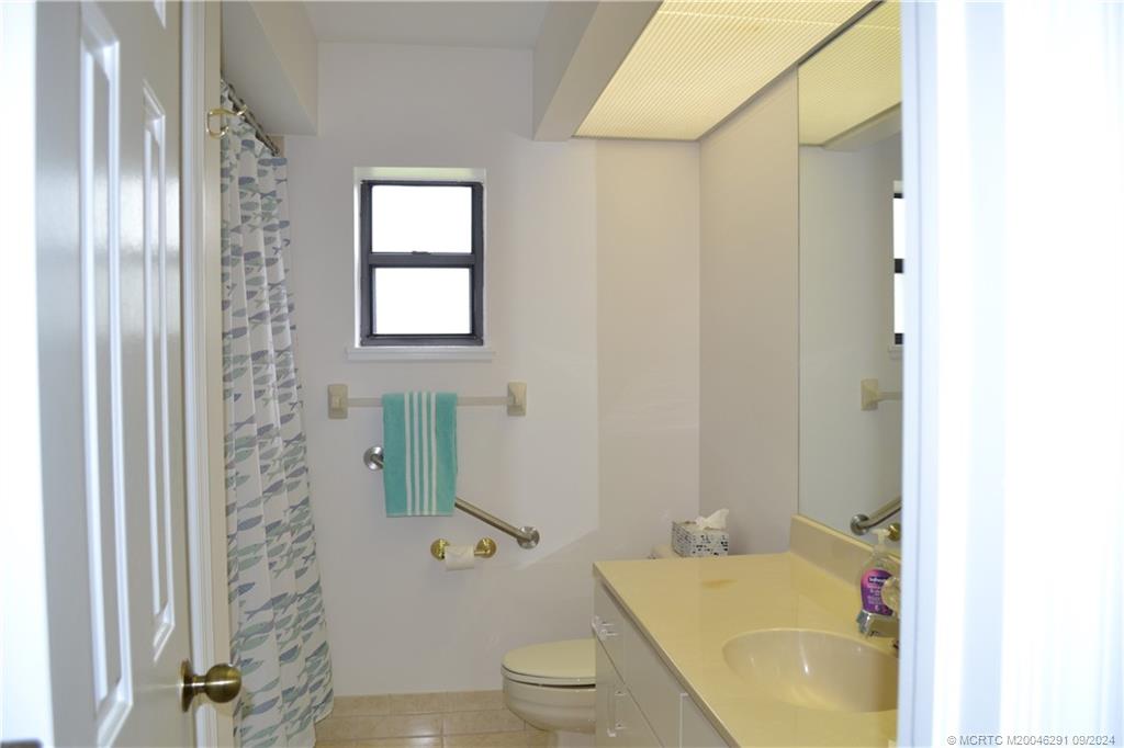 6255 SE Charleston Place D-101