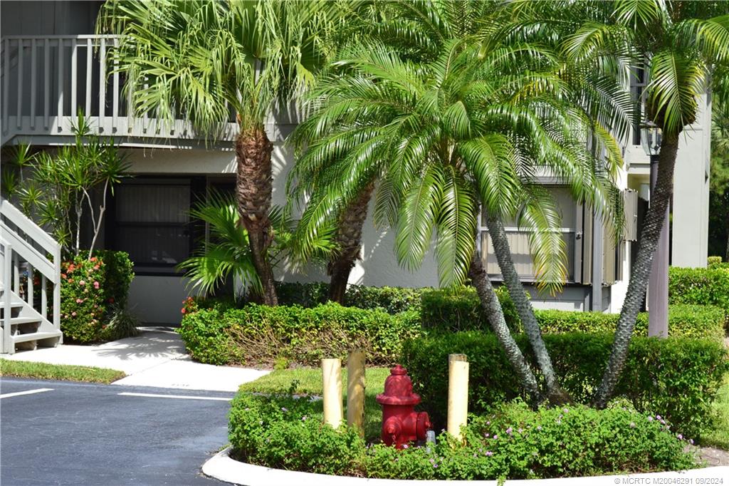 6255 SE Charleston Place D-101