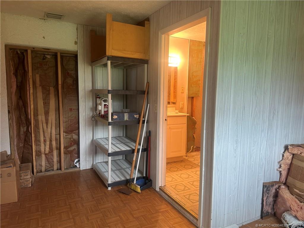 5204 Silver Oak Drive