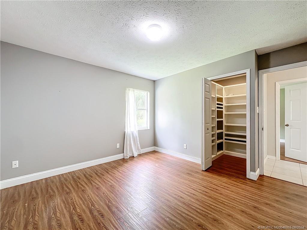 5204 Silver Oak Drive