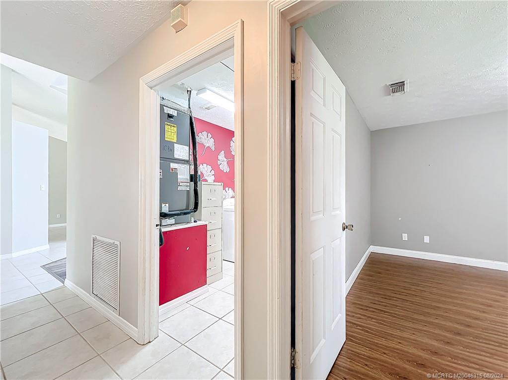 5204 Silver Oak Drive