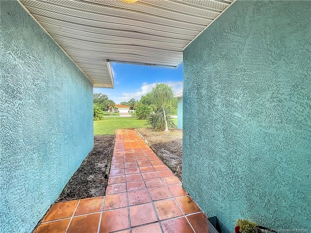 5204 Silver Oak Drive