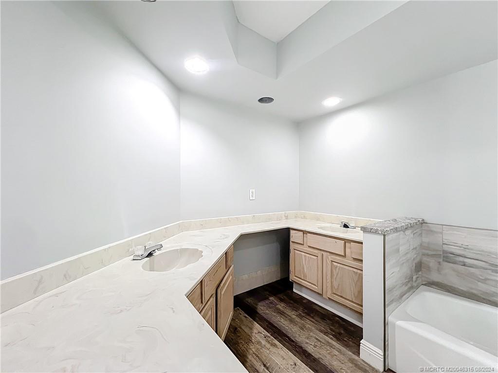 5204 Silver Oak Drive